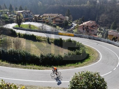 Cycling Italian Lake District